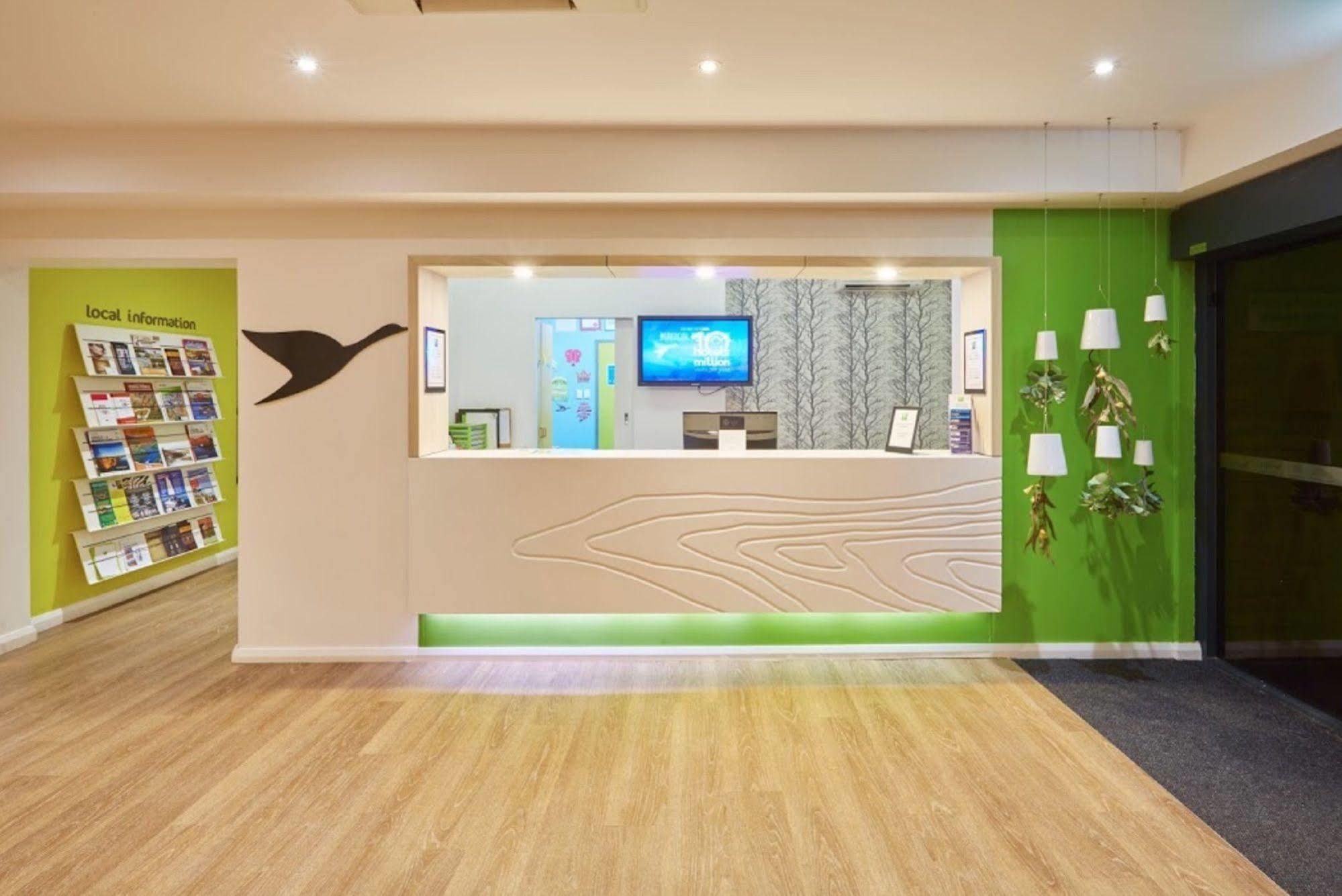 Hotel The Cambridge Kununurra Extérieur photo